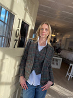 Joan Shirt in Whites